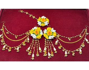 Yellow white Bridal haldi floral Earrings maangtika jewelry set Bridal haldi floral bangle kalire Flower jewelry for haldi Floral earrings