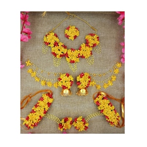 Yellow Red Haldi floral jewelry Bridal floral jewelry Floral jewelry for mehendi Babyshower floral jewelry Haldi flower jewelry set