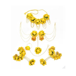 Floral Bridal Haldi Mehendi Yellow Jewelry Floral Babyshower Jewelry with Accessories jhumki earrings
