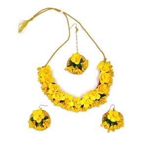 Yellow haldi floral jewelry mehendi floral jewelry babyshower jewelry Flower jewelry for bride, bridesmaid minimal Floral jewelry for girls