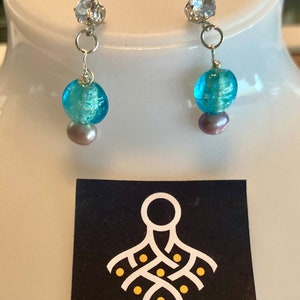 Itsy-Bitsy-Beau Earrings Pearl & Foil Bead