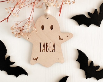Anhänger Halloween Gespenst | Holzschild inkl. Namen | Trick or Treat Körbchen | Süßes oder Saures Korb Eimer Namensschild Deko Boo Basket