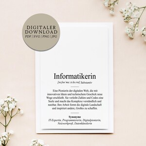 Może przedstawiać: Drukowany cyfrowy plik do pobrania z definicją słowa "Informatikerin", które w języku niemieckim oznacza "informatyczka". Karta ma czarno-biały projekt z wyróżnionym pogrubionym słowem "Informatikerin", po którym następuje jego wymowa i definicja. Karta zawiera również synonimy słowa, takie jak "IT-Expertin", "Programmiererin", "Digitalpionierin", "Netzwerkprofi" i "Datenkuenstlerin".