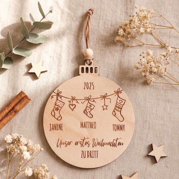 Christbaumkugel personalisiert Erstes Weihnachten zu dritt | Christbaumschmuck Weihnachtskugel Geschenk Weihnachten Anhänger Weihnachtsbaum