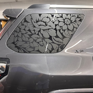Custom Vehicle Graphics | Decals