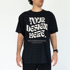 Komfort Farben Mockup Schwarz Mockup Männer C1717 Schwarz Mockup Oversized Tshirt Modell Mockup Männer C1717 Mockup T-Shirt MockUp
