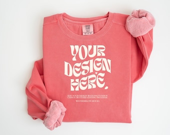 Komfortfarben 1566 Wassermelone Mockup Komfortfarben Wassermelone Gefaltetes Sweatshirt Mock-up Rosa Flach legen Mockup Komfortfarben Sweatshirt