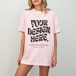 Maquette de t-shirt en toile Bella rose 3001 Maquette de chemise en toile Bella rose 3001 T-shirt maquette surdimensionné en toile Bella