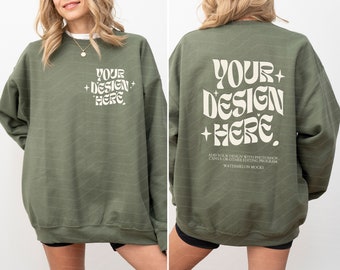 Vorne und Hinten Gildan 18000 Military Green Mockup Vorne Hinten Military Green Sweatshirt Mockup Oversized Green Modell 18000 Gildan Crewneck