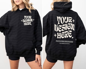 Mockup de frente e verso do moletom com capuz Gildan 18500 preto. Mockup de frente e verso do moletom com capuz Gildan 18500 preto. Mockup de moletom oversized. Mockup de modelo com capuz.