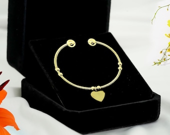 Minimalist Heart Bangle | 18k Gold Coated Stainless Steel