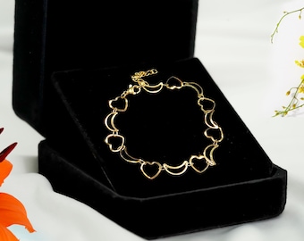 Gold Moon and Heart Bracelet | Stainless Steel Jewelry