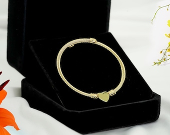 Twisted Gold Heart Bangle | Non-Tarnish Stainless Steel
