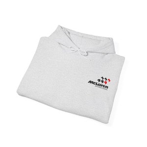 Sudadera con capucha y casco de Aryton Senna, sudadera con capucha de F1, sudadera de F1, regalo de F1, F1, merchandising de F1, camiseta de F1, Aryton Senna, McLaren, camiseta de McLaren, camiseta de Senna imagen 7