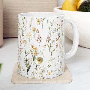 Pressed Flower Coffee Mug: Boho Wildflower Ceramic Tea Cup (11oz)
