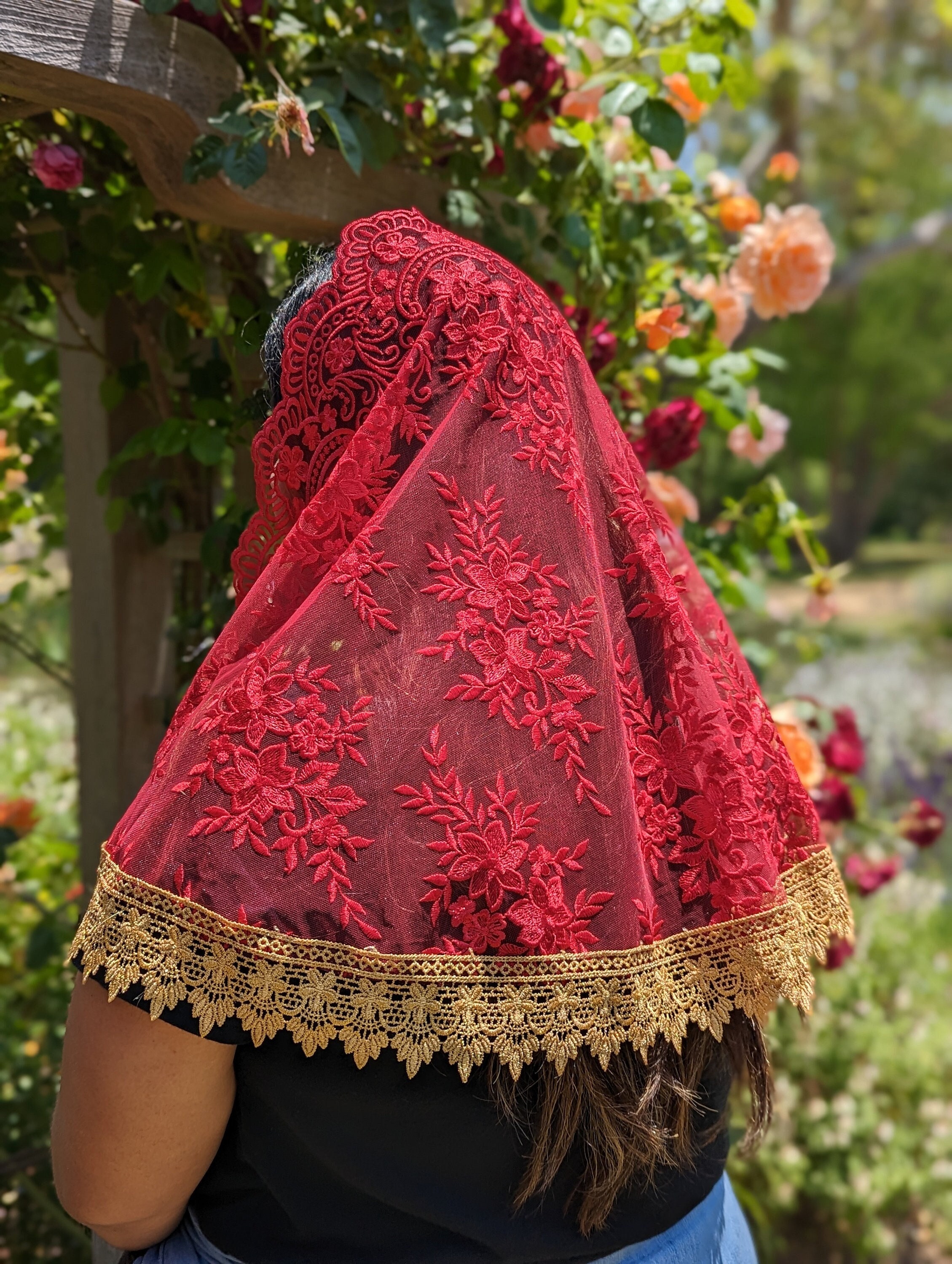 Red With Gold Trim Veil D Shape/ Prayer Veil/ Mass Veil Etsy