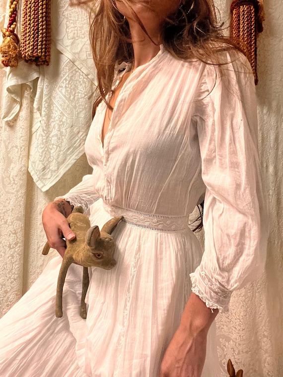 Antique Edwardian Cotton Lawn Tea Gown w/Lace Inserts