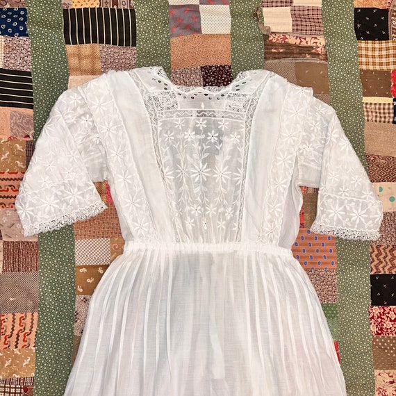 1900's Edwardian Cotton Lawn Maxi Dress w/Floral E