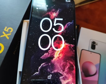 Xiaomi Mi8 with crDroid degoogled phone