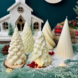 Scented Christmas Tree Candle: Natural Soy Wax Decorative Candle