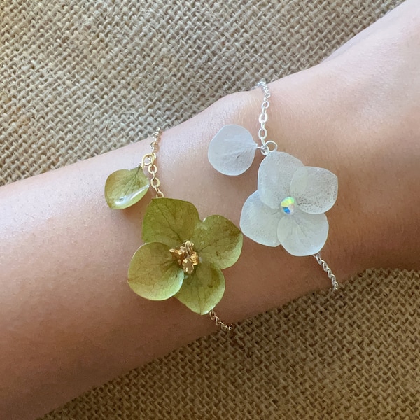 Real hydrangea bracelets | pressed flower botanical jewelry | handmade flower bracelet | gift for her | cute bracelets  | nature inspired