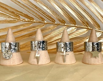 El encanto ajustable barato del acero inoxidable suena el anillo ajustable martillado plata de moda de moda