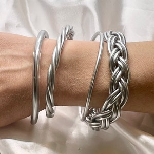 Fine twisted braided Buddhist bangle cheap trendy silver color fashionable bangle bracelet water resistant Buddhist bangles image 1