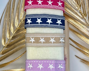 Bracelets tissu étoiles réglables été brodés fait main couleurs rose violet bleu beige blanc ajustable pas cher tendance à la mode