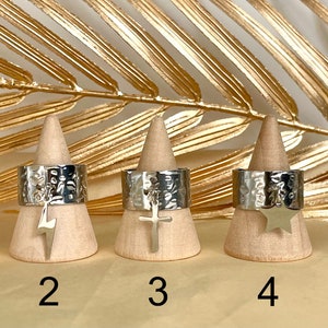 Günstige verstellbare Charm-Ringe aus Edelstahl, modischer, trendiger, verstellbarer Ring aus gehämmertem Silber Bild 2
