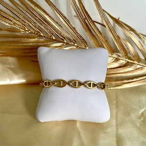 Cheap, trendy, adjustable stainless steel bracelets in gold and silver color / bangle / curb chain Gold