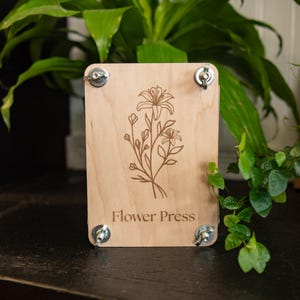 Wooden Flower Pressing - Dried Floral Making Kit - Kids Flower Press - Pressed Flower Kit