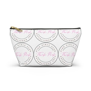 Estuche para accesorios con logo en rosa