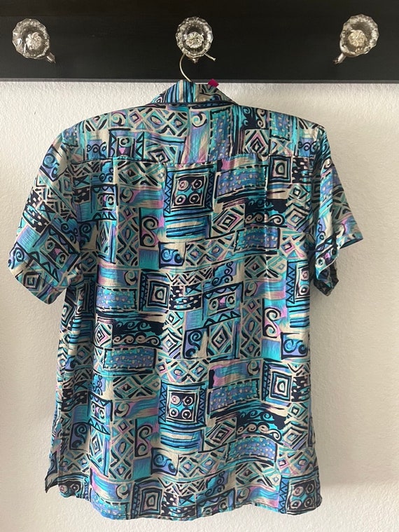 100% Silk Graphic 80s / 90s  Hawaiian Shirt - image 3