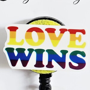 Love Wins Badge Bobine | Cadeau | Infirmière | Badge d'identification | LGBT | Tour de cou pour badge | Bobines de badges | ID du stéthoscope | Bobine d'insigne d'identification du personnel