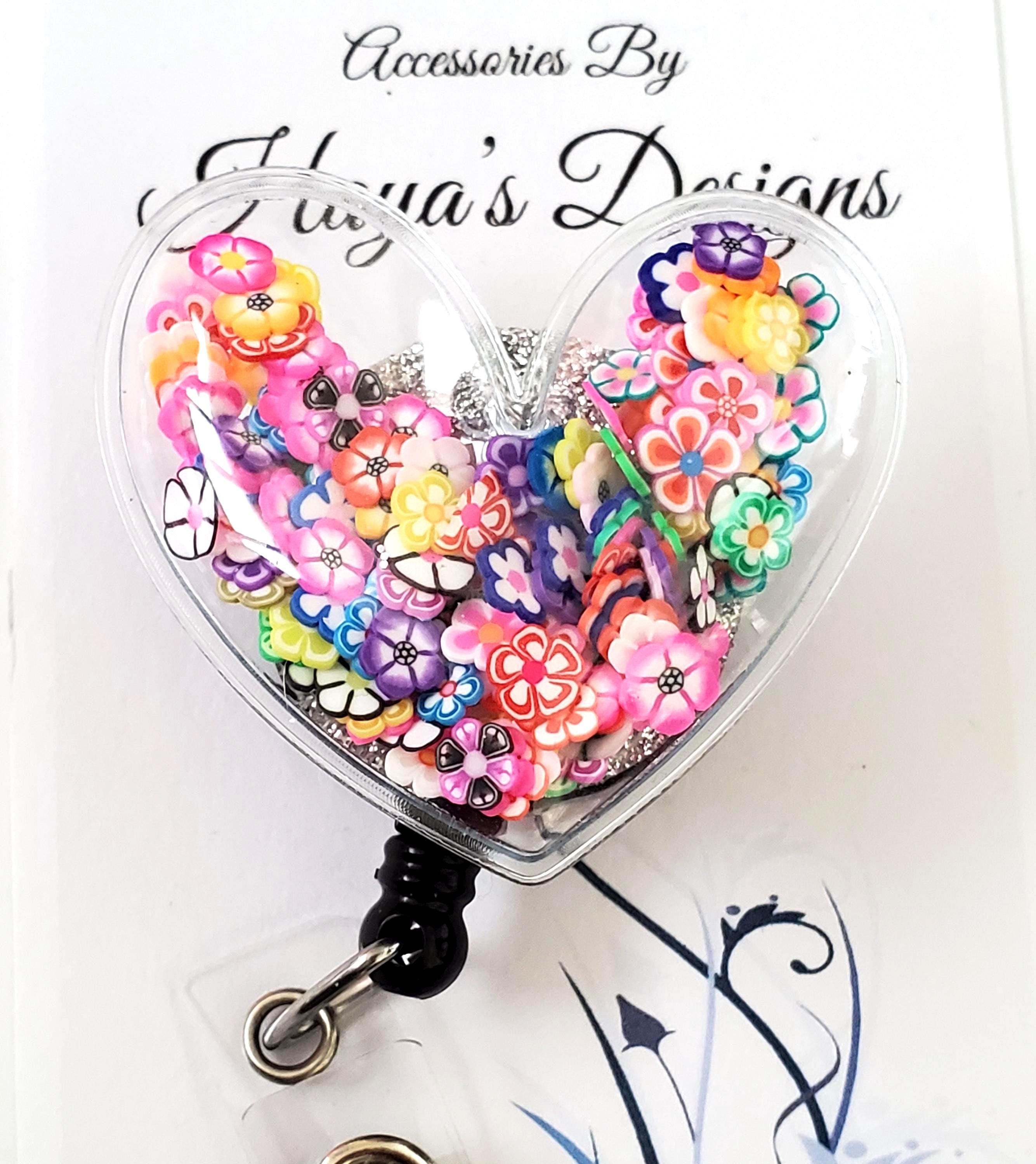 Flower Heart Shaker Abzeichen Reel: Krankenschwester, Lehrer ID - einziehbare Clip