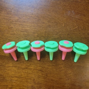 Pasadores separadores de panal de abeja, solución antirretroceso, versión hexagonal 5.0, botón de Bambu Labs impreso en 3D para bandeja hexagonal de panal de abeja