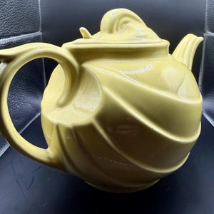 Vintage Hall China, Yellow Teapot, Art Deco, Ceramic Teapot, Made in USA, Mid Century, Kitchen Decor, Collectible Hall Pottery