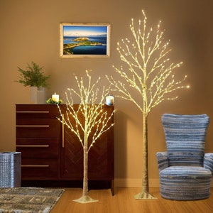 32 Pre-Lit Dollar Bonsai Artificial Tree with 96 LED Lights - Bed