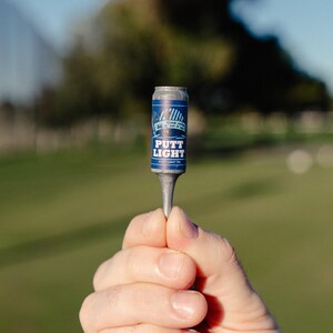 Set di tee da golf a forma di lattina di birra - Idee regalo natalizie a tema golf, regali divertenti per uomini, regalo per il Secret Santa, accessori da golf originali immagine 10