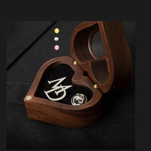 Broche con letras iniciales personalizado, broche con iniciales para novios y novios, prendedor de solapa plateado para trajes de hombre, prendedor de solapa con letras para bodas, regalo para novios