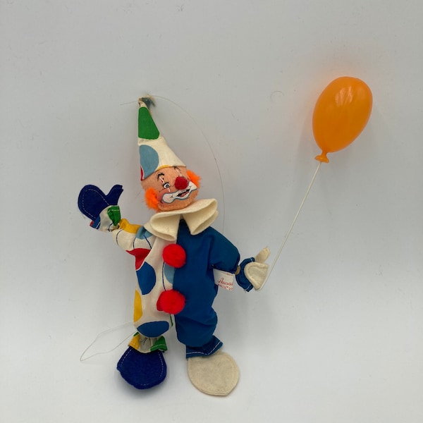 Annalee Clown Doll w/ Polka Dot Outfit and Orange Balloon Mobiltree Meredith NH 1969 10” tall No Tags