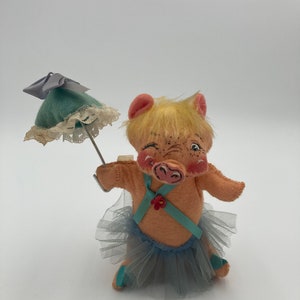 Vintage Annalee Pig Doll Pig Ballerina w/ Parasol and Blue Tutu Mobiltree Meredith NH 1965 6 1/2 tall No Tags
