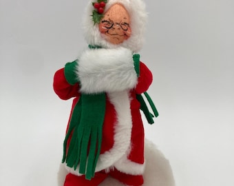 Annalee Mrs Claus Doll Mobiltree Meredith NH 1987 8" di altezza Nessuna etichetta