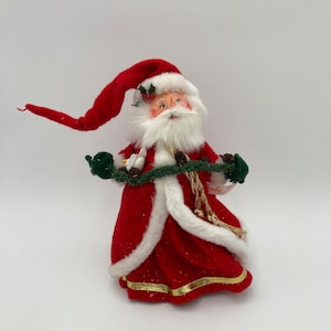 Annalee Santa Claus Doll w/ Garland Mobiltree 2004 10” tall No Tags