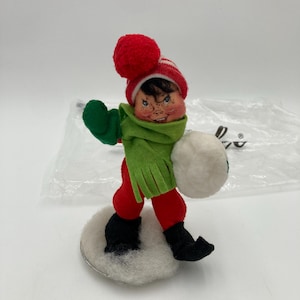 Annalee Christmas Boy Doll w/ Snowmall, Snowball Kid Doll Mobiltree Meredith NH 1983 7” tall No Tags