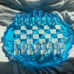 Custom Unique Resin Chess Set | 14" Round Wavy Board, Glass-Effect Pieces