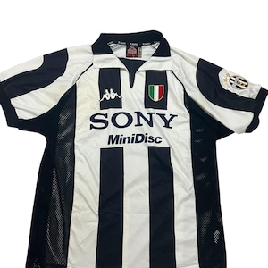 【JUVENTUS】Kappa　VINTAGE　ユニフォーム　襟付き　Ｌサイズ JUVENTUS 1996/1997 HOME FOOTBALL LONG SLEEVE VINTAGE KAPPA