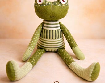 Frog plush toy sewing PDF pattern DIY stuffed animal tutorial