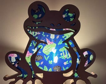 Frog Night Light | Woodland Frog Plug-In Night Light | Cute Animal Nursery Light | Kids Bathroom Night Light | Frog Decor