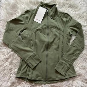 Lululemon Olive Green Define Jacket Size 12